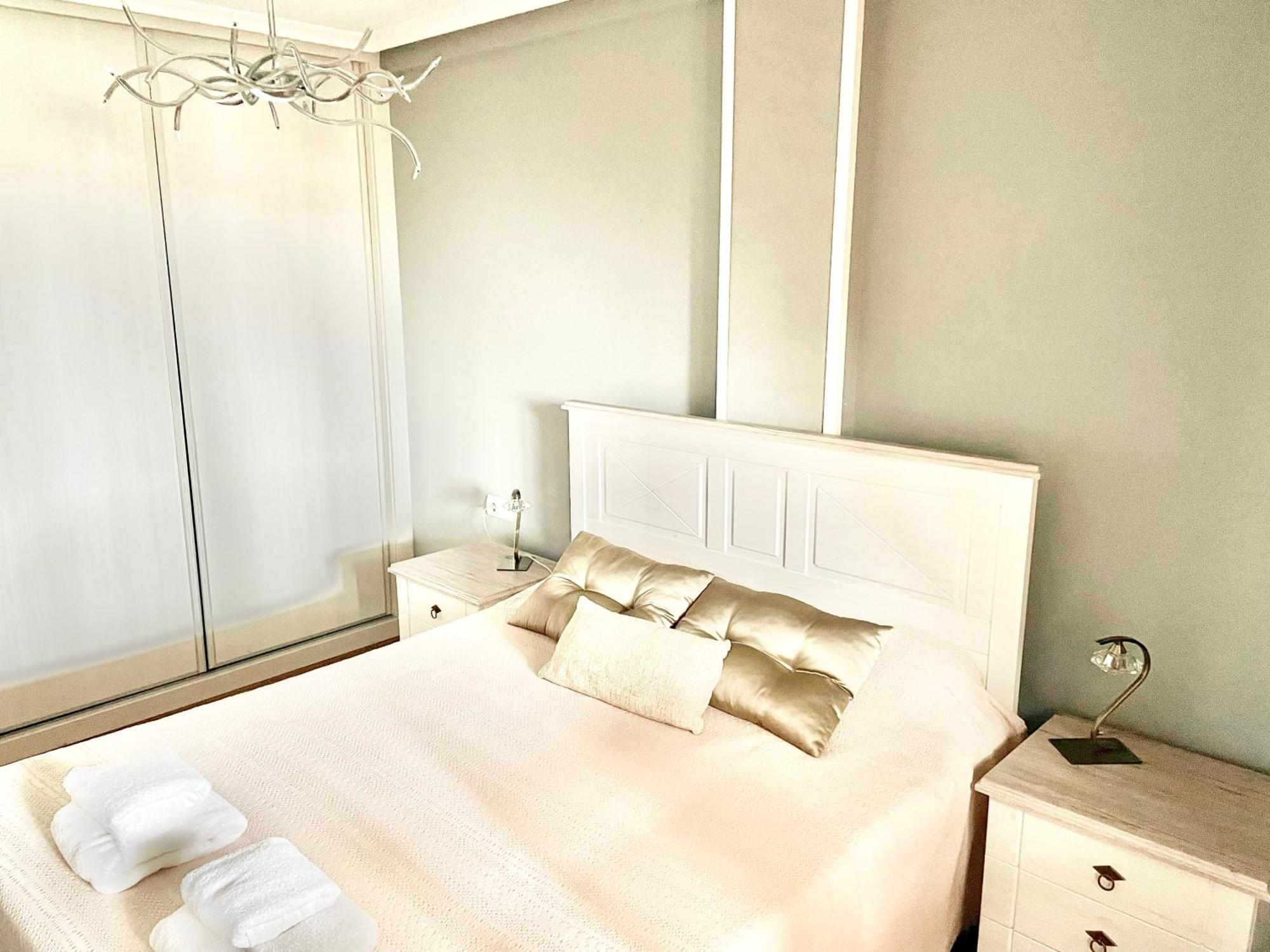 Apartament Atico El Trasgu Raices Nuevo Zewnętrze zdjęcie